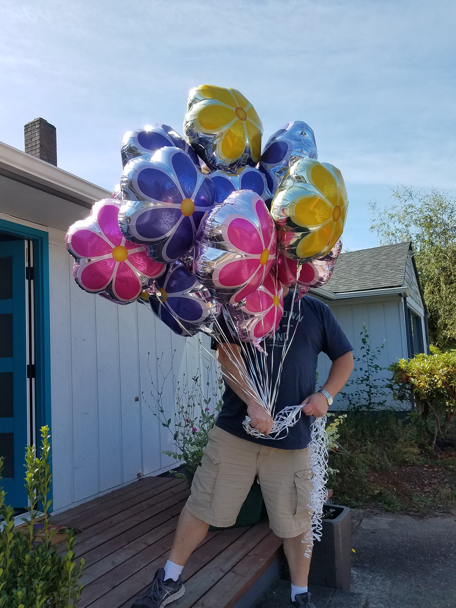 Nothing screams party like flower balloons!